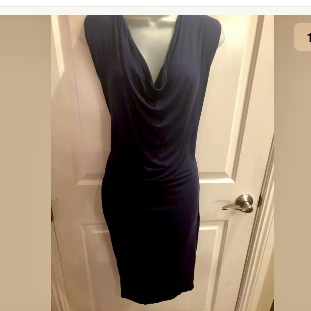 ❤️❤️SOLD❤️❤️ Poleci navy blue sleeveless ruched